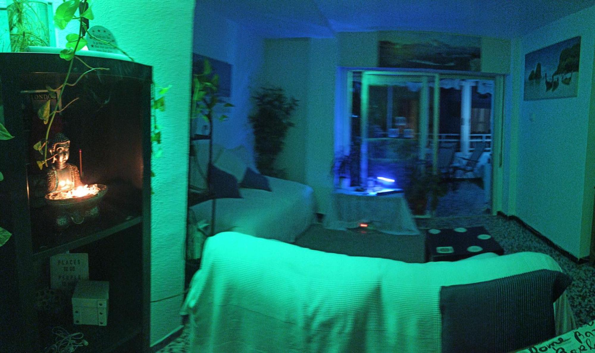 Blue Double Private Room At Front Beach - Habitacion Doble En La Playa Valencia Eksteriør billede